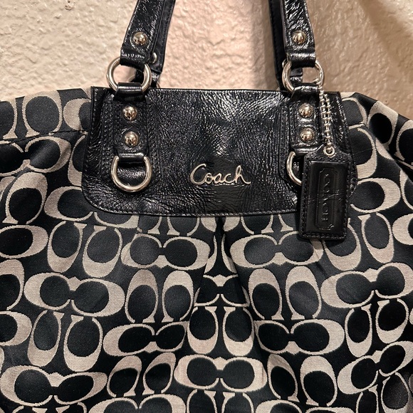 Coach Black and Gray Shoulder Bag - Picture 2 of 7